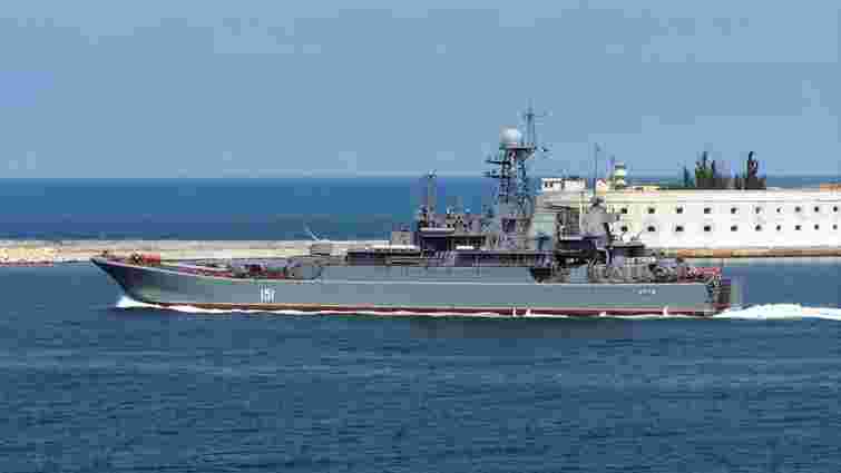 ГУР підтвердило критичний стан ураженого ЗСУ десантного корабля в Криму