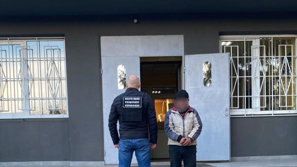 Прикордонники затримали закарпатця під час переправлення у Словаччину ухилянта зі Львова