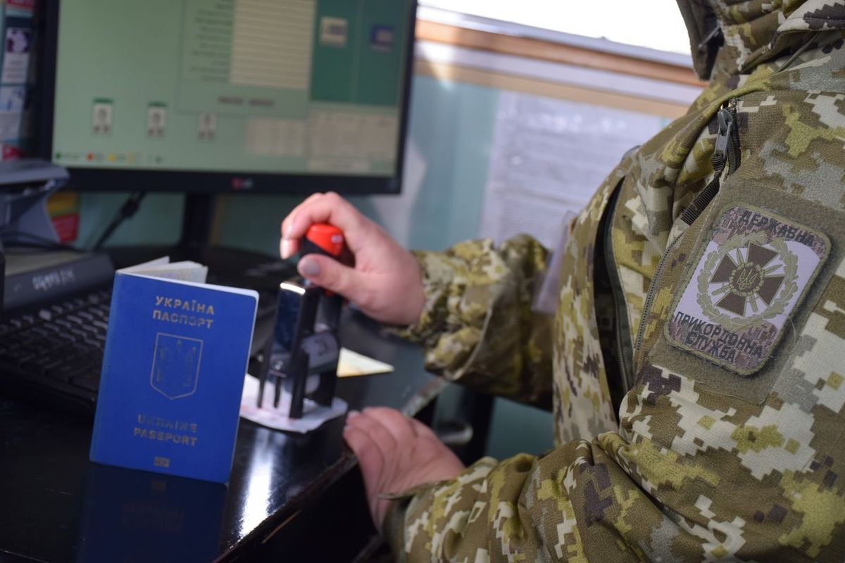 Тернополянин за 4500 доларів став фіктивним батьком трьох дітей з Литви