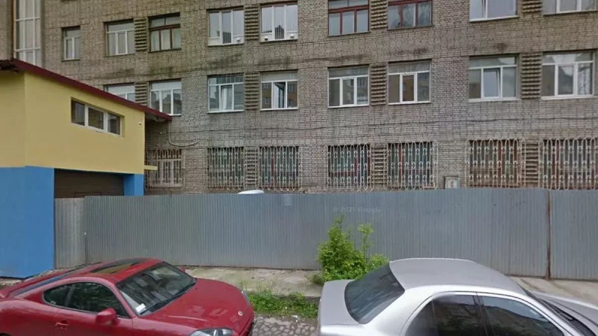 Директор «Іроксу» Ігор Микичак відімкнув електроенергію в шелтері для переселенців