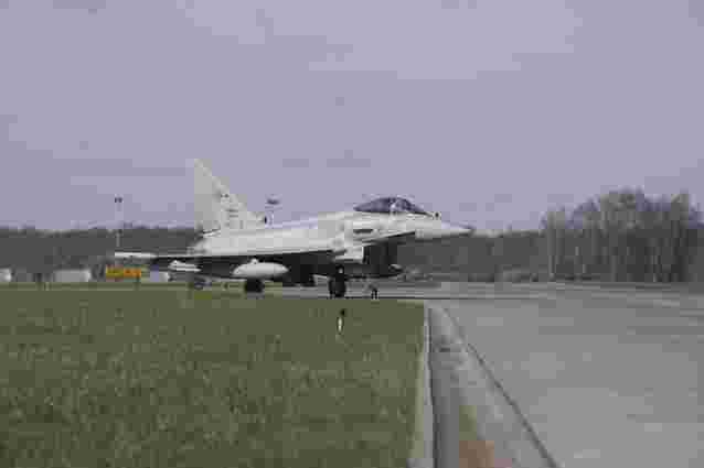 Італія перехопила російські літаки над Балтійським морем Італія перехопила російські літаки над Балтійським морем