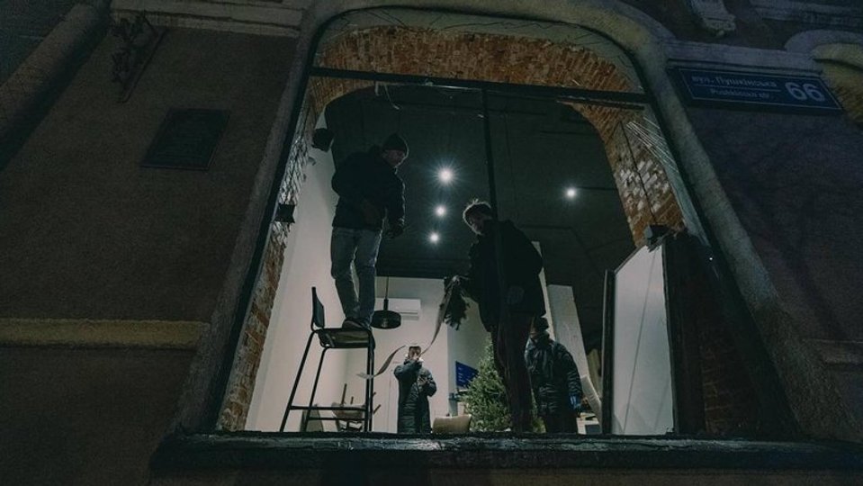 Кав'ярня Makers після обстрілу (Фото Дмитра Гайдука)