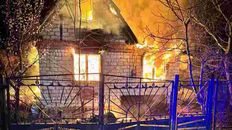 У дачному будинку поблизу Львова згорів чоловік