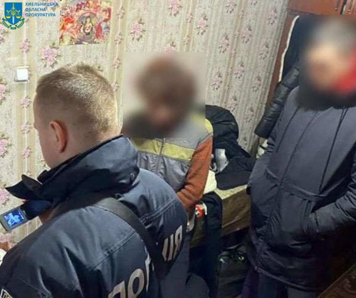 На Хмельниччині працівницю «Укрпошти» ув'язнили на 5 років за привласнення 55 тис. грн