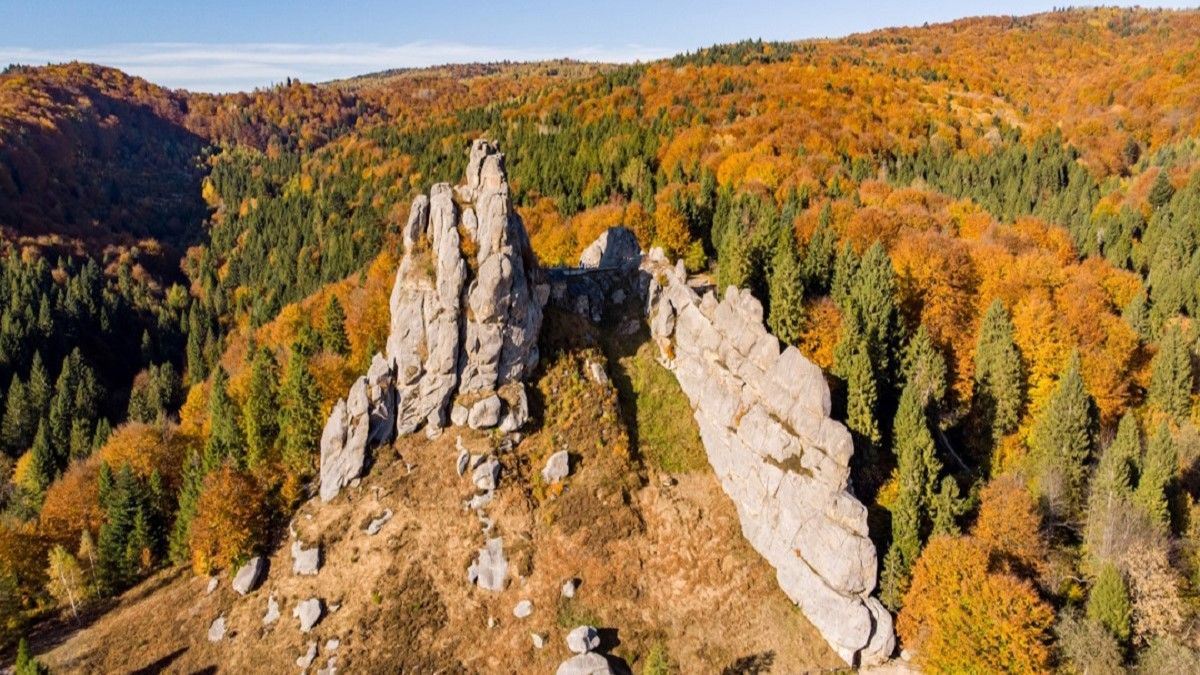 Вікіпедія опублікувала топ-10 найкращих фото України