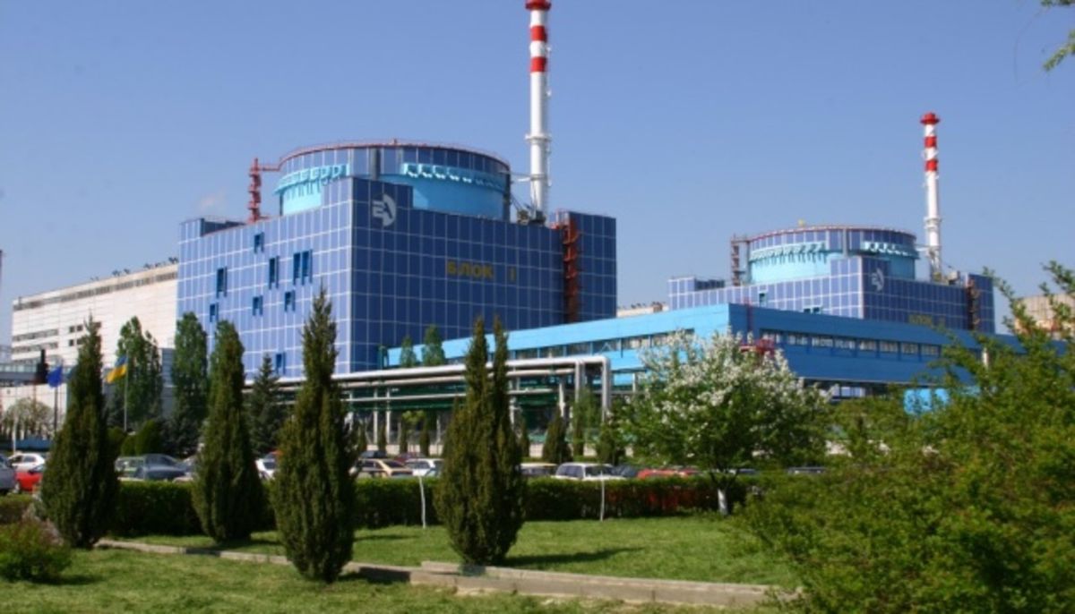 Кабмін схвалив добудову двох енергоблоків Хмельницької АЕС