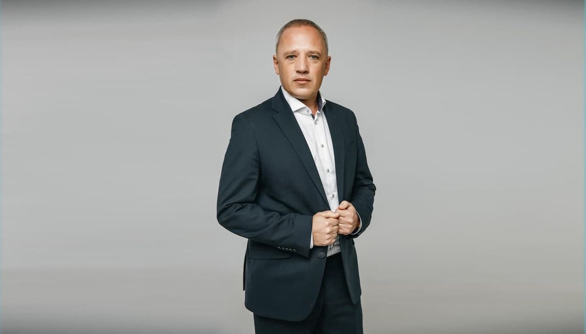 Міський голова Чернівців Роман Клічук за 2023 рік задекларував нове авто сина