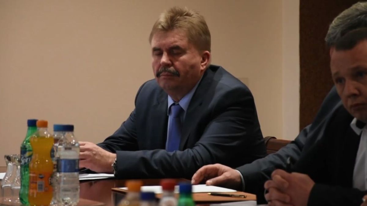 Екс-директора Львівського авіаремонтного заводу підозрюють у привласненні 500 тис. грн