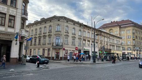 Львівська міськрада продала приміщення в центрі міста за понад мільйон гривень