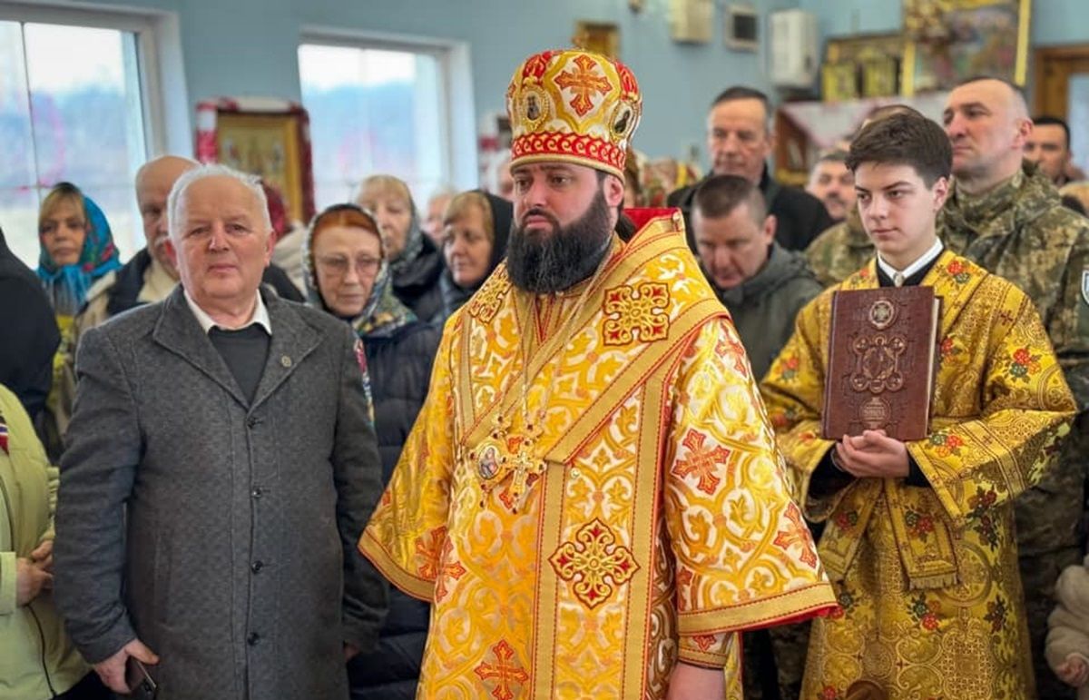 Буковинський єпископ закликав румуномовних вірян переходити до ПЦУ