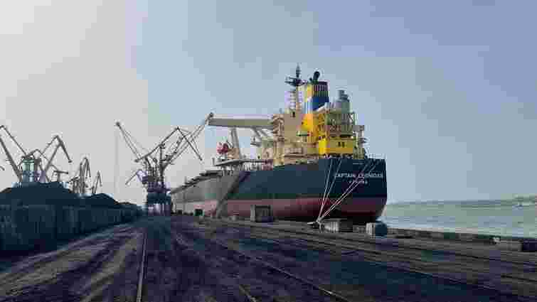 З українського порту «Південний» відправили судно з рекордним вантажем