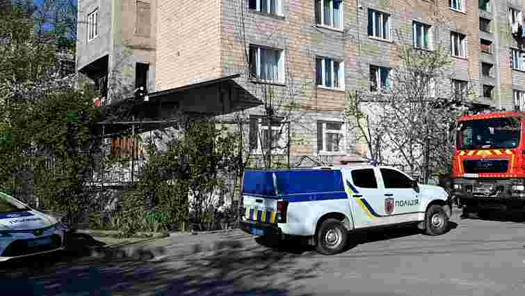 В багатоквартирному будинку в Чернівцях вибухнула граната