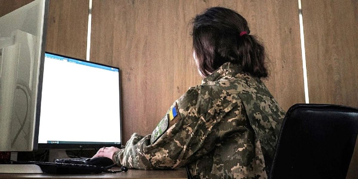Міноборони запустило онлайн-платформу «Військовий асистент» для оформлення документів 