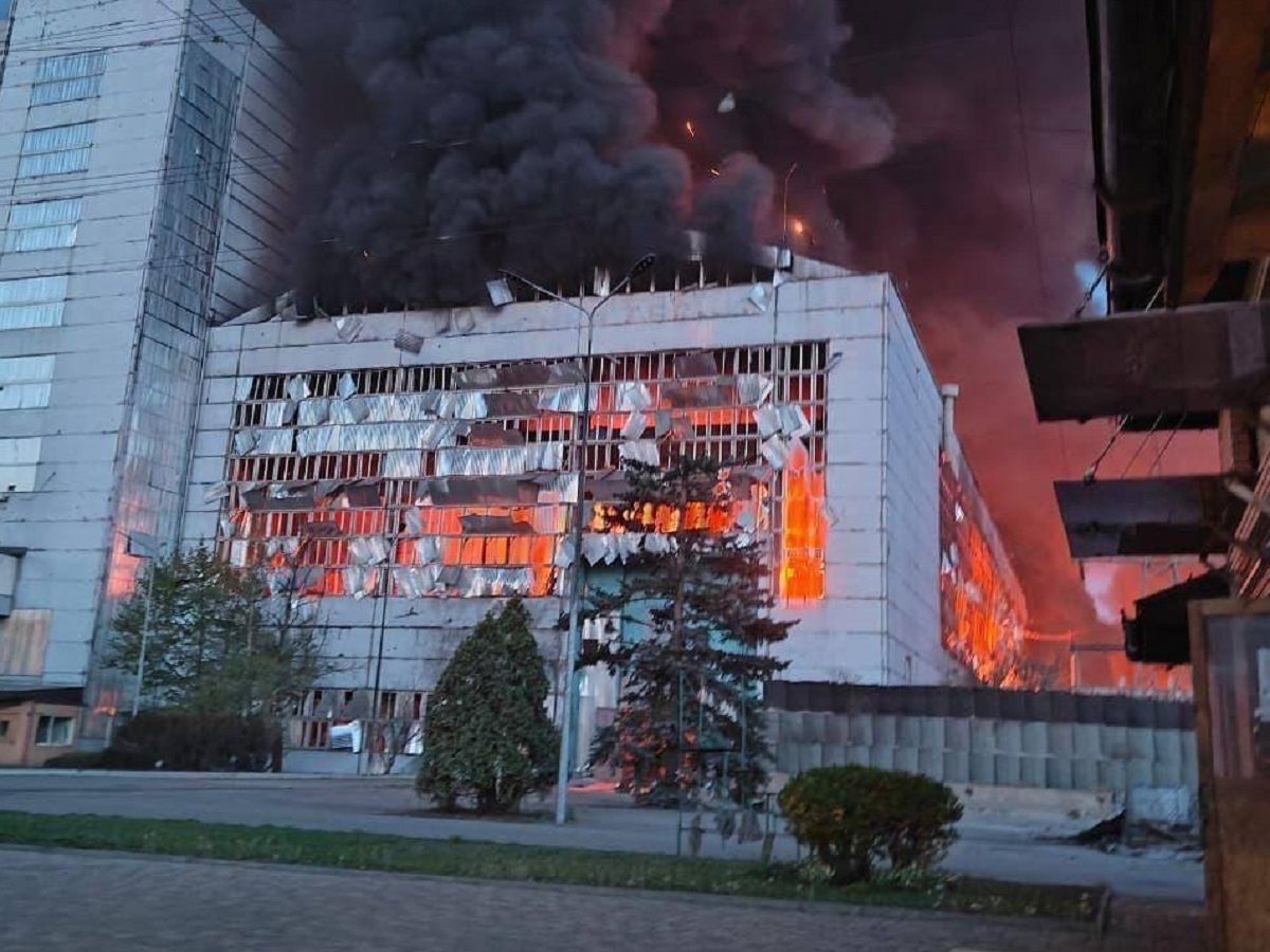 Російські обстріли повністю знищили Трипільську ТЕС