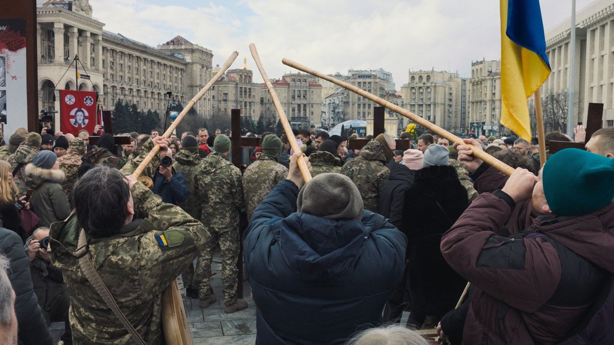 У Каннах покажуть фільм Сергія Лозниці «Вторгнення»