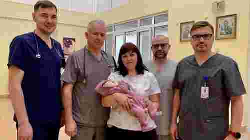 Львівські хірурги врятували 8-денну дівчинку з вродженою вадою легень