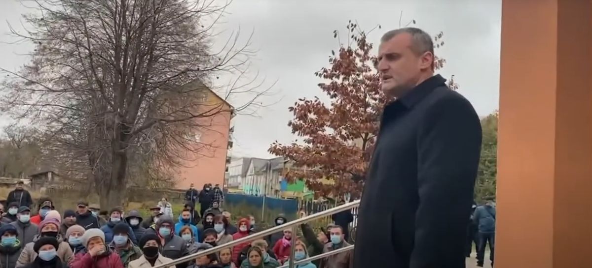 На Закарпатті суд скасував виправдувальний вирок затриманому на хабарі голові Воловецької ОТГ