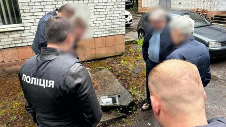 На хабарі понад 30 тис. грн у Львові затримали заступника директора інституту НАН
