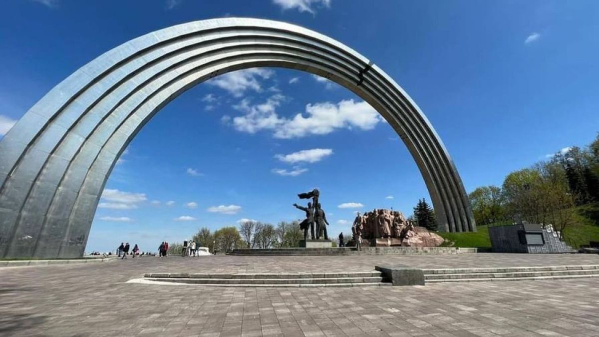 Мінкульт дозволив демонтувати колишню арку Дружби народів у Києві