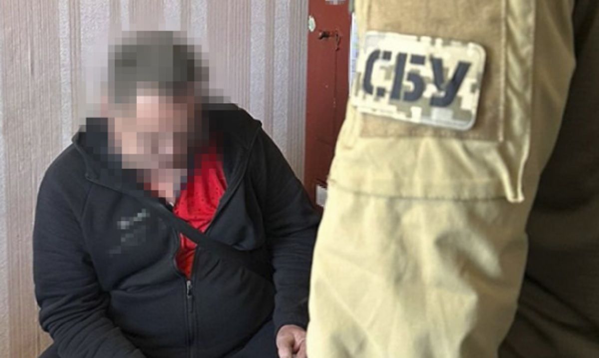 На Харківщині СБУ затримала водія шкільного автобуса, який возив росіян на ротацію
