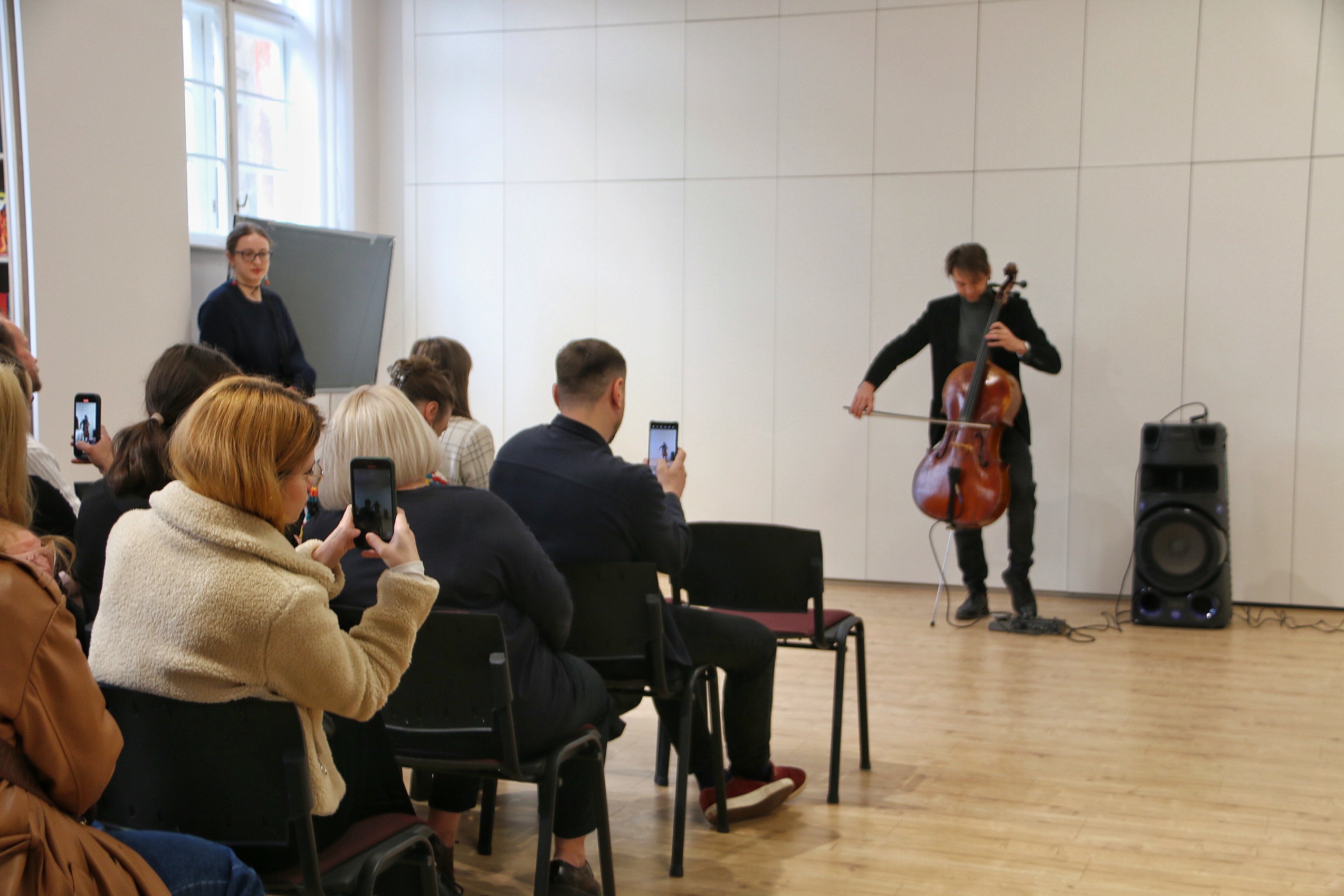 Відкриття Координаційного центру неформальної освіти (Фото ZAXID.NET)