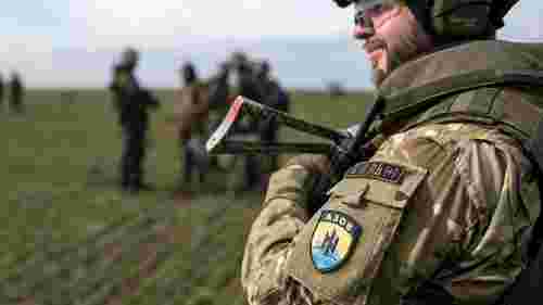 Денис Прокопенко закликав США скасувати заборону на передачу зброї для «Азову»