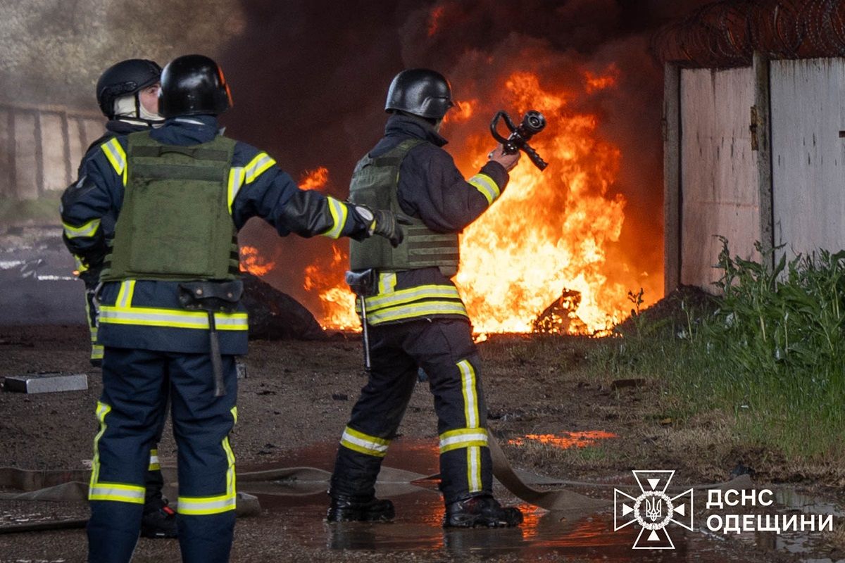 Росіяни ракетним ударом по Одесі знищили два термінали з зерном для Азії та Африки