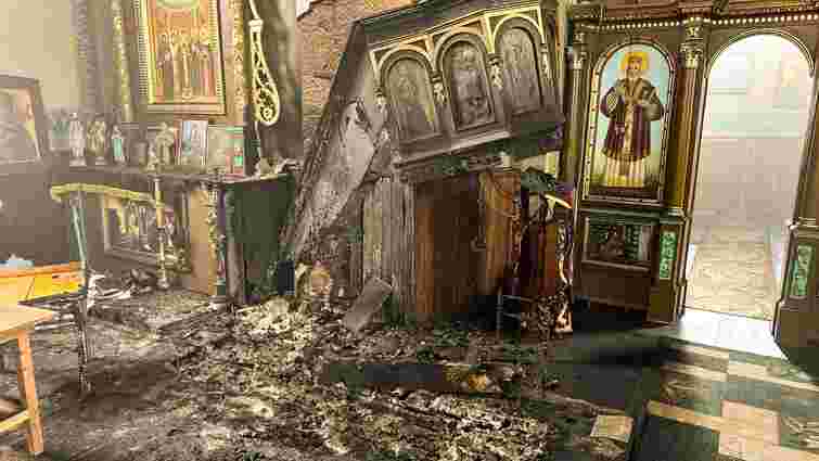 На Тернопільщині вогонь в столітній церкві знищив сходи та дерев'яне облицювання