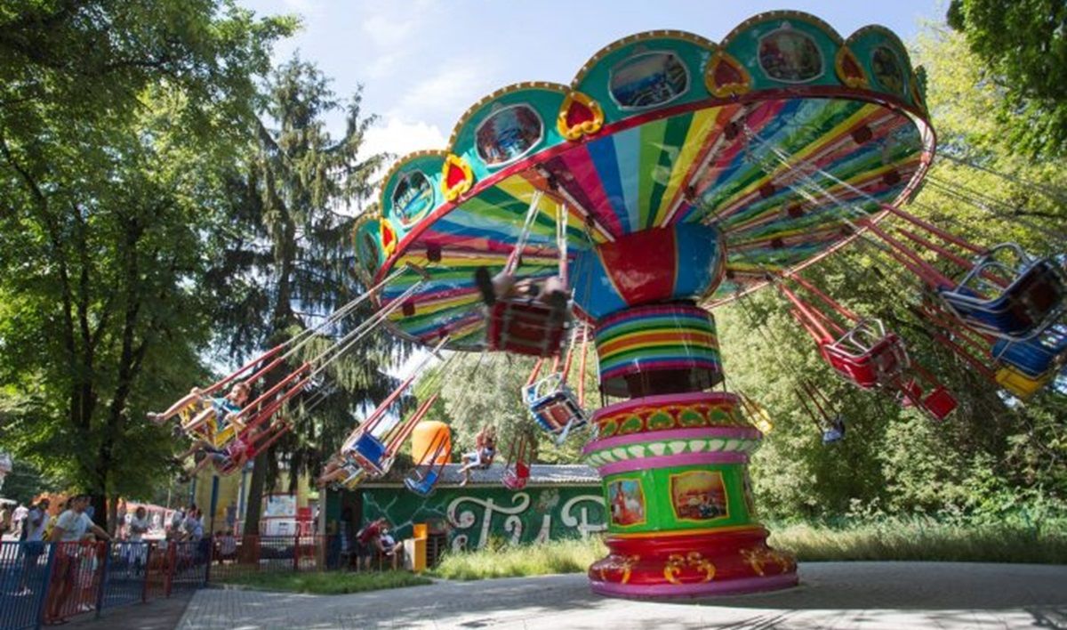 Львівський парк культури розпочинає сезон атракціонів