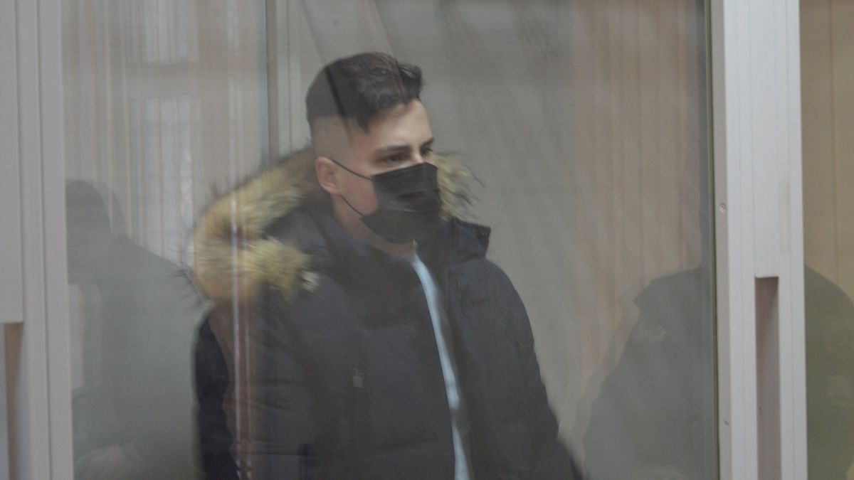 Строковик, який розстріляв п'ятьох людей на заводі «Південмаш», отримав довічне ув'язнення
