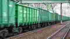 Львівський залізничник уник покарання за поширення фото з поставок військової техніки