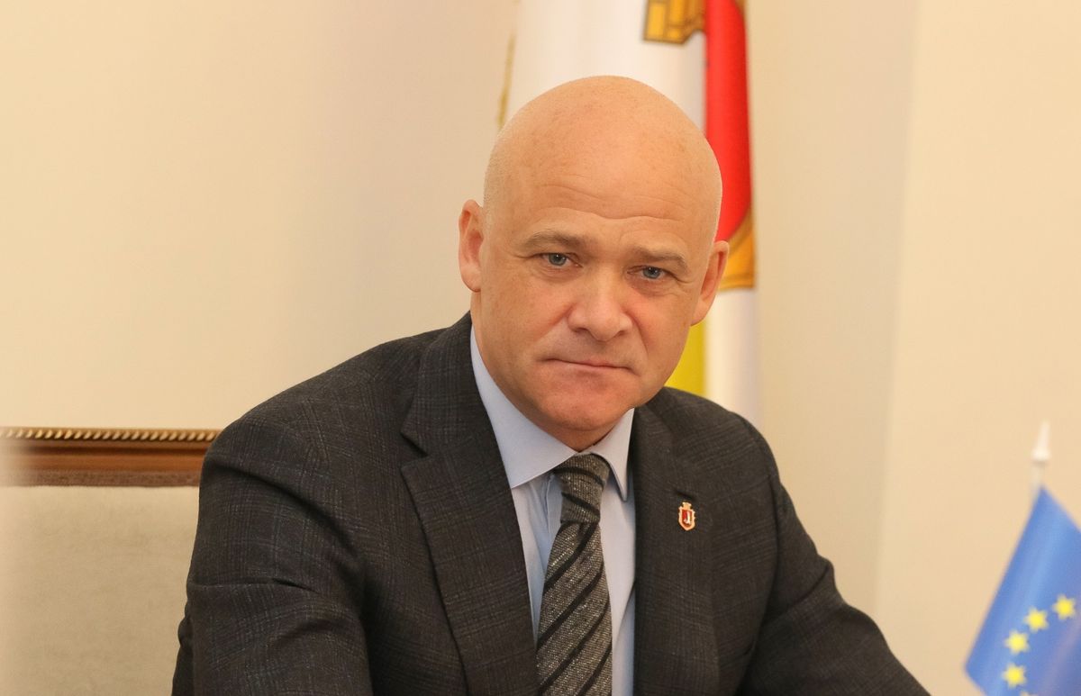 Меру Одеси Труханову підвищили зарплату та виписали премію за «особливо важливу роботу»