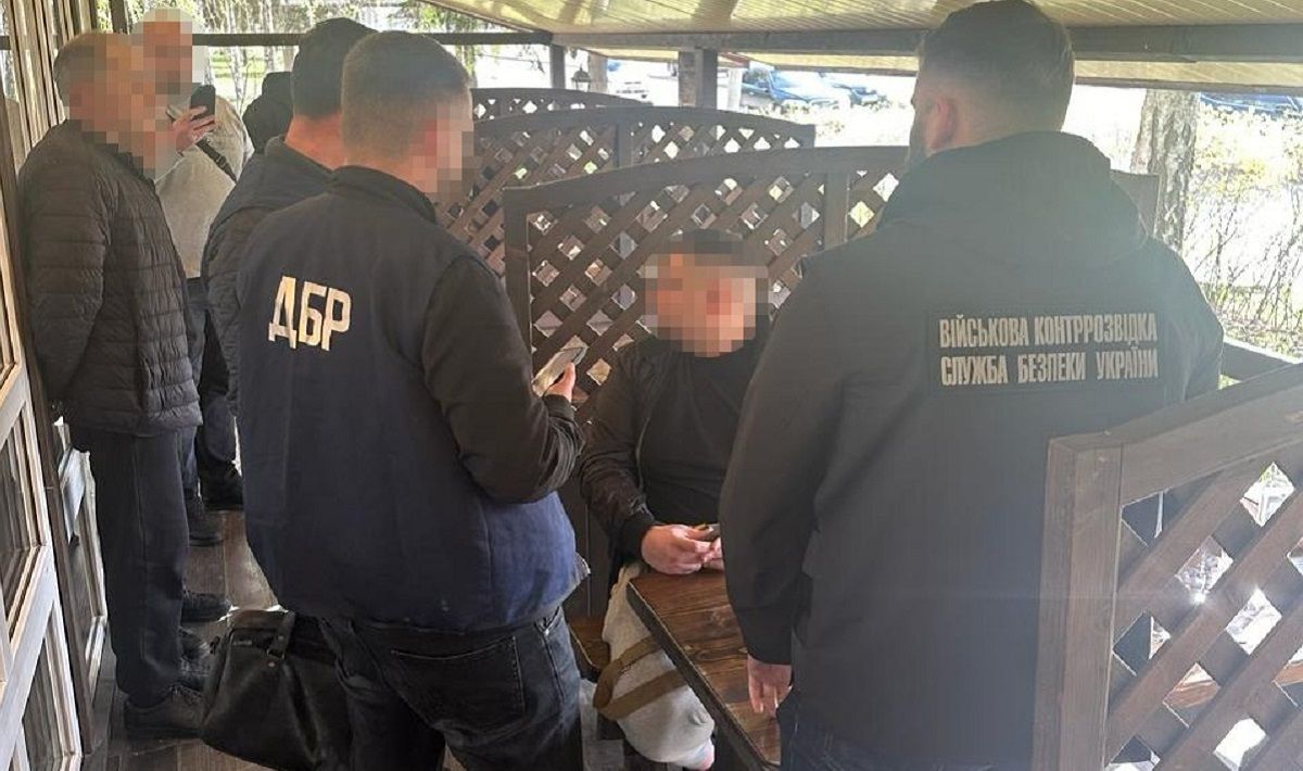 Солдата військової служби правопорядку у Львові затримали на хабарі від мобілізованого