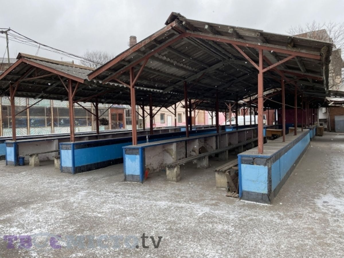 Львівська міськрада оголосить конкурс на впорядкування ринку «Підзамче»