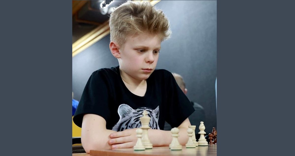 10-річний хлопчик з Трускавця став чемпіоном світу зі швидких шахів