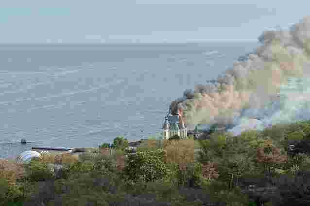 Російські військові атакували Одесу балістичною ракетою, є загиблі та травмовані