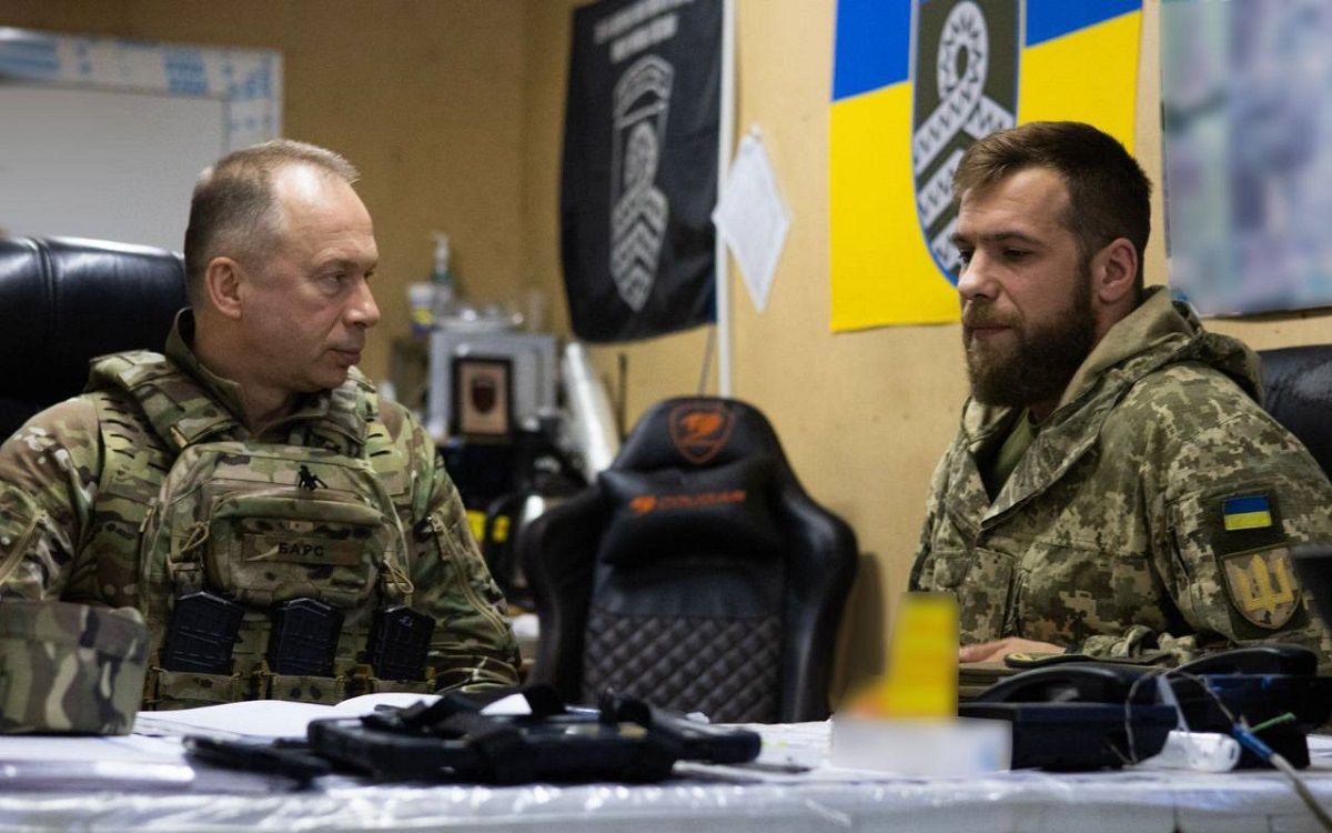 Олександр Сирський заявив, що росіяни зосередили ударні сили біля Покровська та Курахове