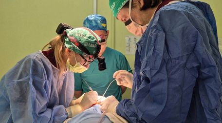 Львівські і американські хірурги виправили ніс 13-річному сироті з Волині 