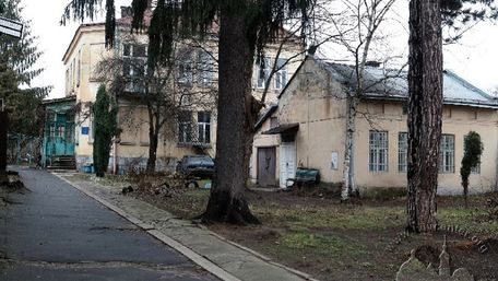 Львівська міськрада відсудила в облради дев’ять лікарняних приміщень