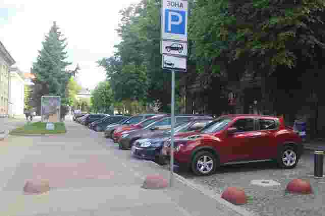У Тернополі зростуть тарифи за паркування автомобілів