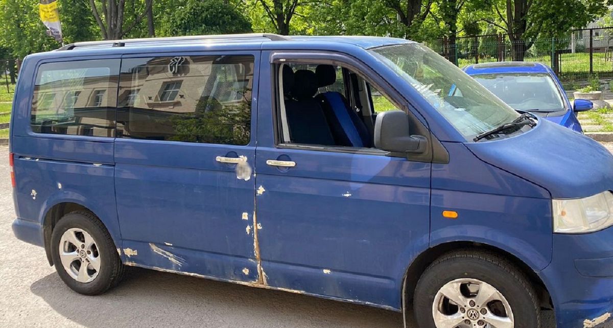 У Львові мікроавтобус збив п’ятирічну дівчинку, яка вибігла на дорогу
