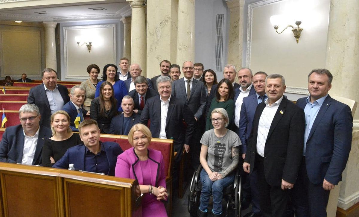 Серед нардепів найбільший дохід за два роки війни отримала фракція «Європейська солідарність»