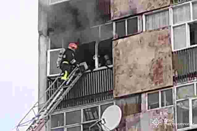 Під час пожежі у квартирі в Нетішині загинула 68-річна жінка