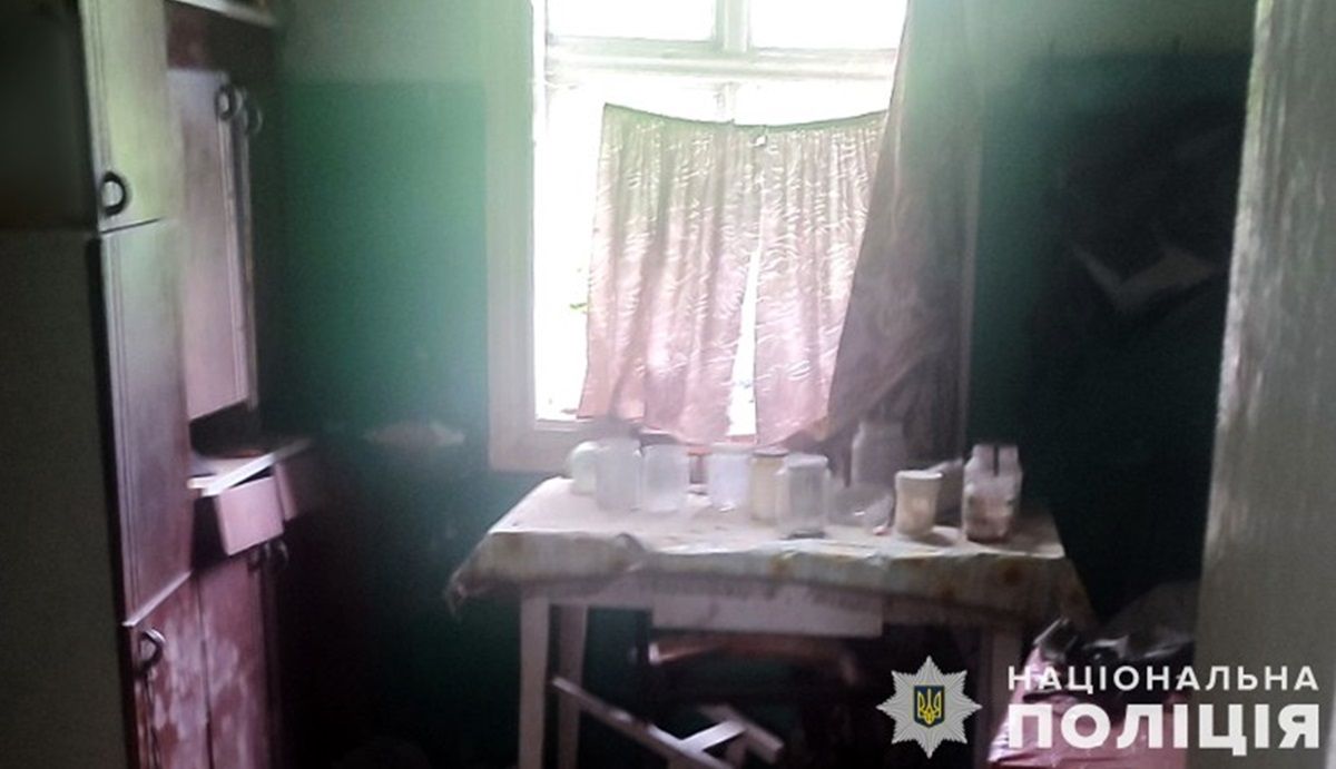 54-річний мешканець Львівщині до смерті побив знайомого стільцем