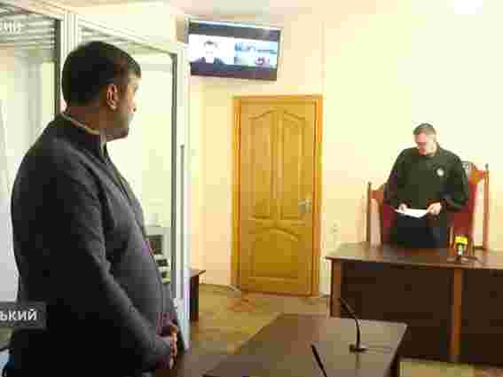 Хмельницький суд оштрафував помічника священика УПЦ МП за побиття військового