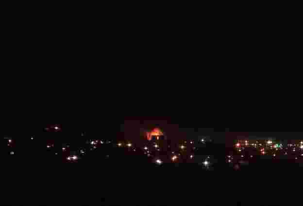 Уночі дрони атакували Волгоградський НПЗ, виникла пожежа Уночі дрони атакували Волгоградський НПЗ, виникла пожежа