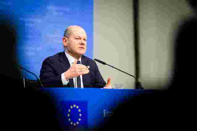 Олаф Шольц заявив, що працевлаштованим українцям у Німеччині не загрожує повернення Олаф Шольц заявив, що працевлаштованим українцям у Німеччині не загрожує повернення