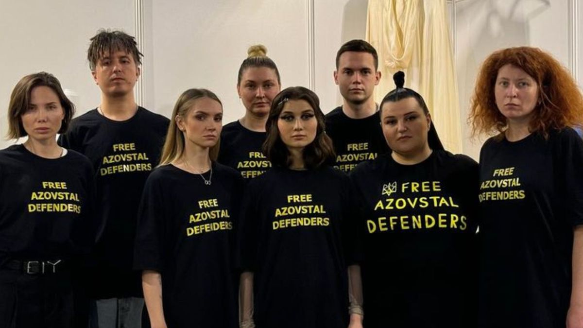 «Суспільне» спростувало штраф українцям на «Євробаченні» за футболки Free Azovstal Defenders
