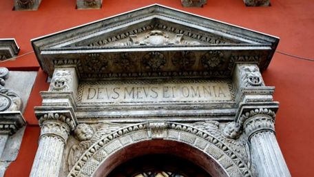 Латинські написи будинків Львова: що означають цитати на фасадах