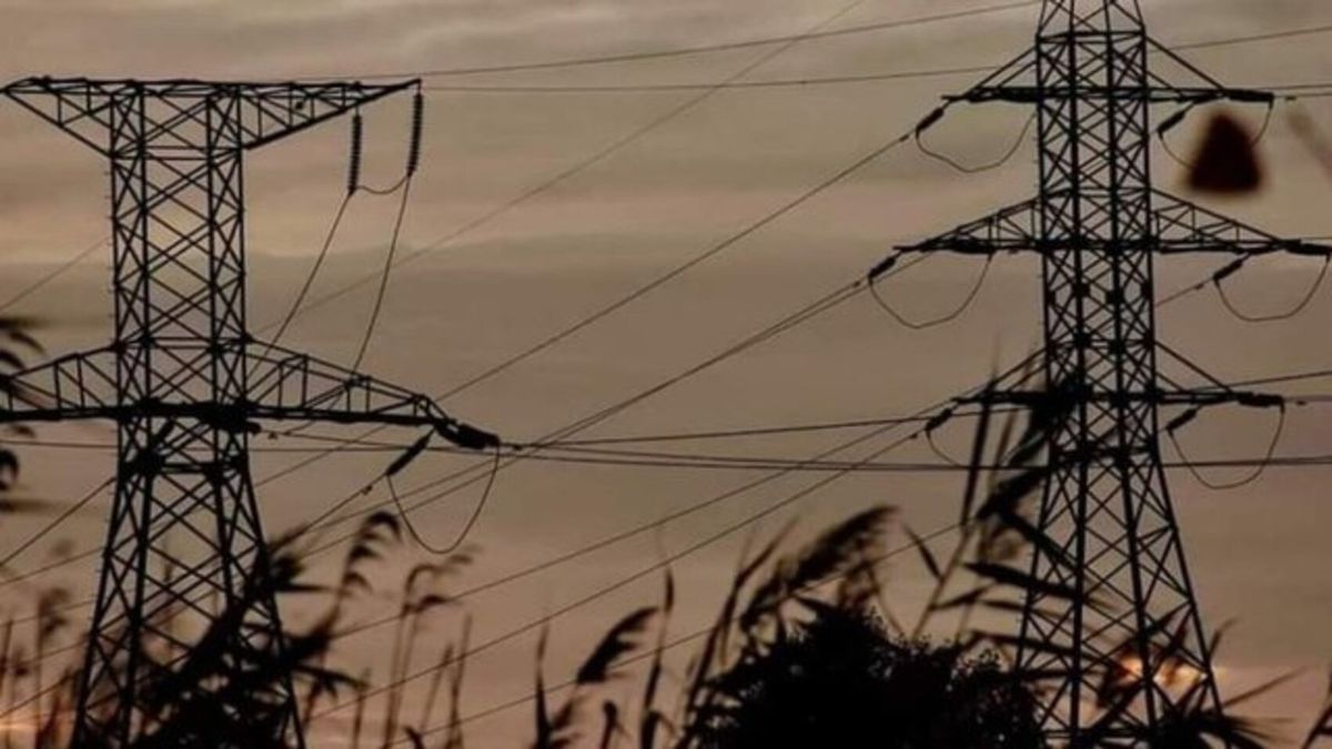 У Рівному та області запровадили графіки погодинних відключень світла